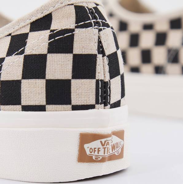 VANS AUTHENTIC